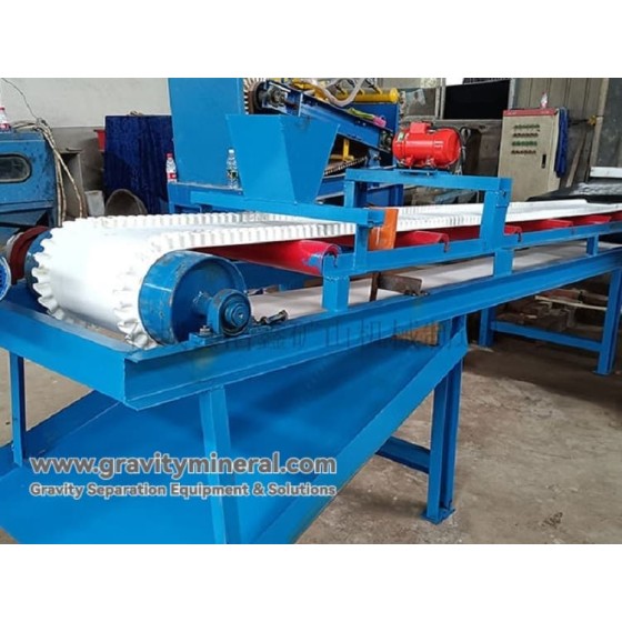 Konsentrator Selimut Bergetar Tersuspensi